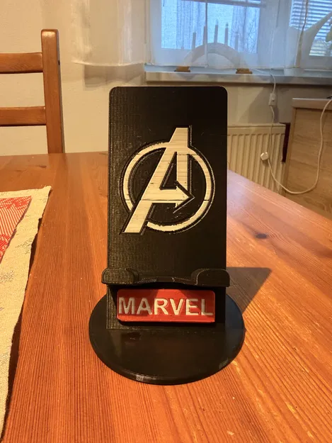 Giá đỡ điện thoại - MARVEL - AVENGERS - Image 1