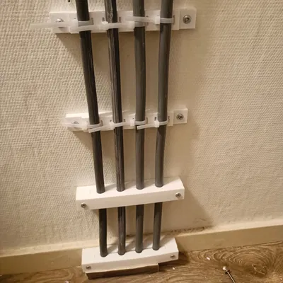 Giá kẹp dây điện gắn tường (electric power kabel holder wall)