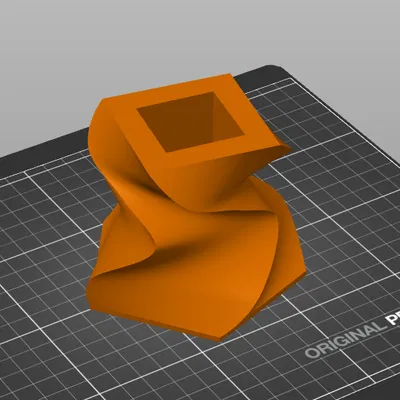 Bình hoa xoắn Spiral Lofted Vase