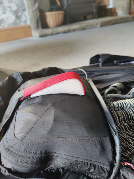 Gá đỡ tay nắm cứu hộ Ozone F*Race 2 - Image 1