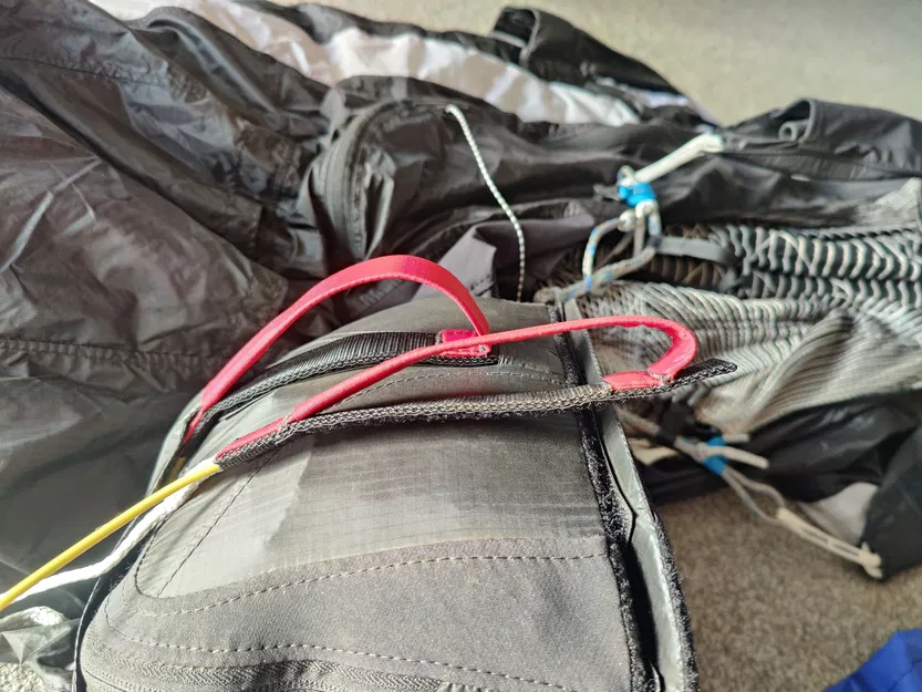 Gá đỡ tay nắm cứu hộ Ozone F*Race 2 - Image 2