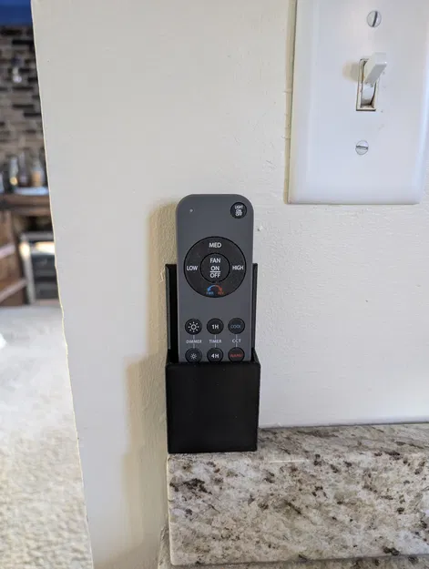 Giá treo tường đơn giản cho remote (Simple Wall Mounted Remote Holder) - Image 1
