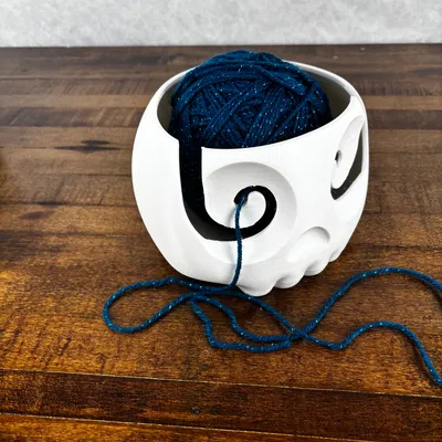 Skull Knitting Bowl – Bát đan len hình đầu lâu