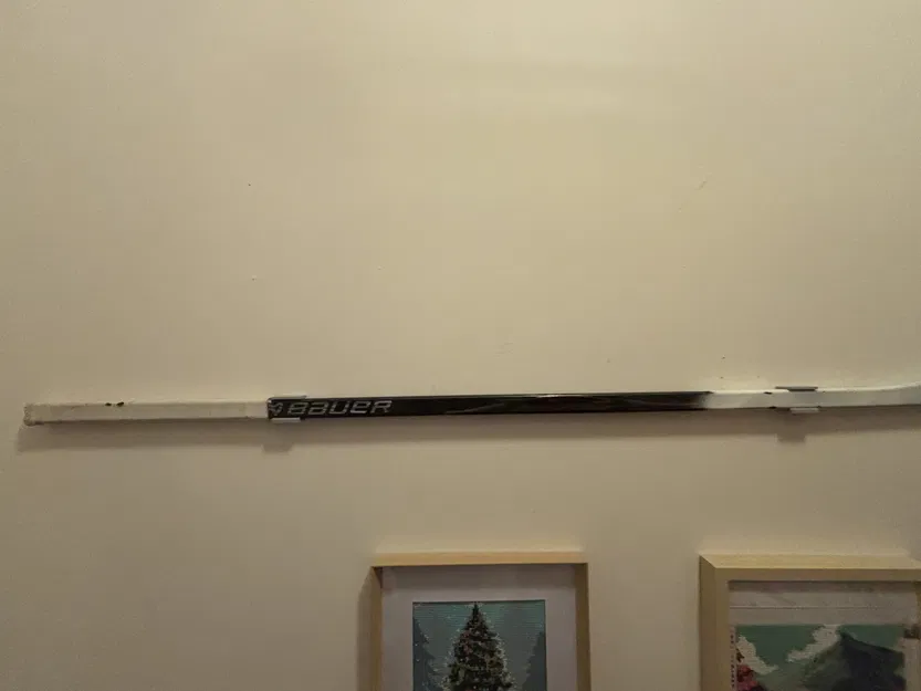 Giá treo tường cho gậy hockey (Bauer / CCM) - Image 1