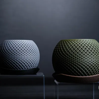 Chậu cây Paragon (Paragon planter)