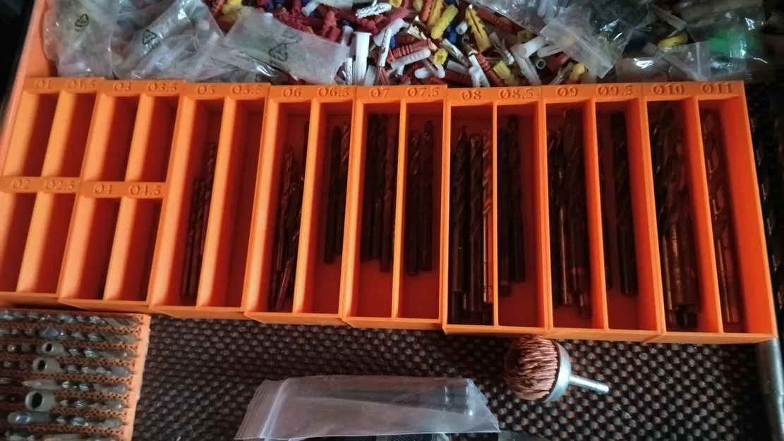 Organiseur Servante 1 - Khay đựng mũi khoan 155x60x40mm - Image 1