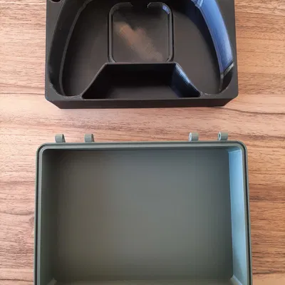 Hộp đựng tay cầm Xbox dạng module để mang đi (Modular Xbox Controller Travel Case)