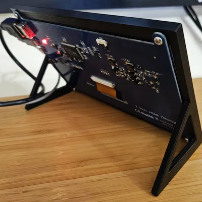 AliExpress: Vỏ/Chân đế màn hình mini HDMI 7"