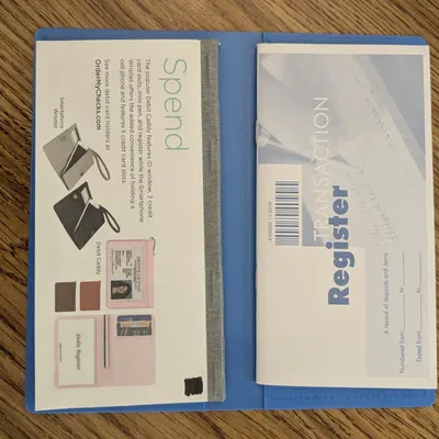 Bìa Sổ Séc Đơn Giản (Simple Checkbook Cover)