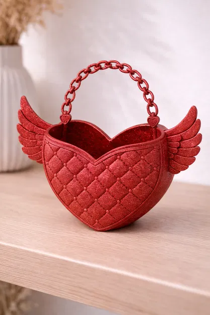 Giỏ Trái Tim Có Cánh (Winged Heart Basket) - Image 1