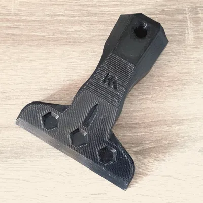 ŠKRABKA NA LED (Dụng cụ cạo băng/Ice scraper)