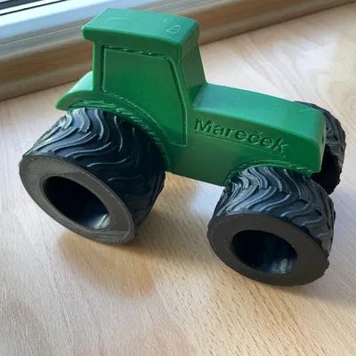 Xe máy kéo kéo dây cho bé (Pulling tractor)