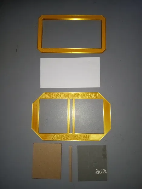 Mini Book Template 62 x 74 - Image 4