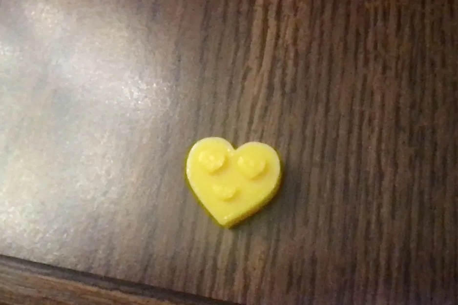 Happy Heart (Trái Tim Vui Vẻ) - Image 1