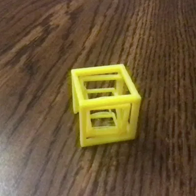 Weird Cube Thing – 3 khối cube trượt lồng vào nhau