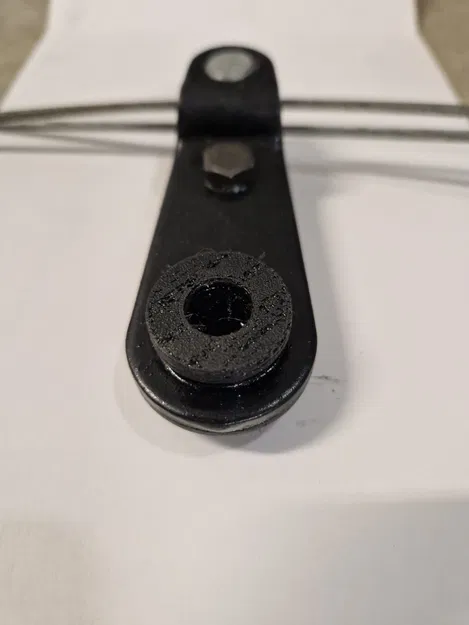 Bạc lót trục chốt phanh tay BMC (Handbrake pivot axle bush) - Image 3