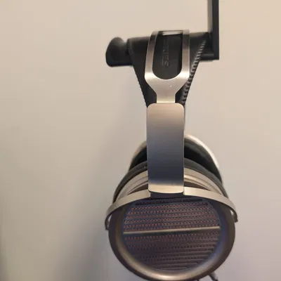 Giá Treo Tai Nghe Dưới Bàn (Under-Desk Headphone Mount)