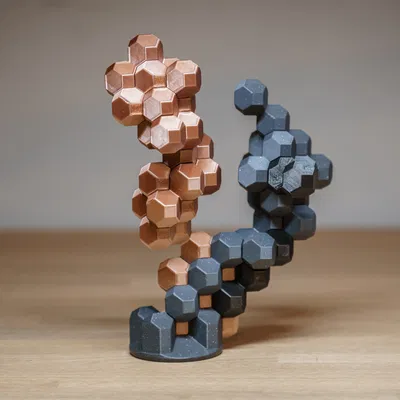 HedronStack (trò chơi 3D cân bằng/xếp chồng)