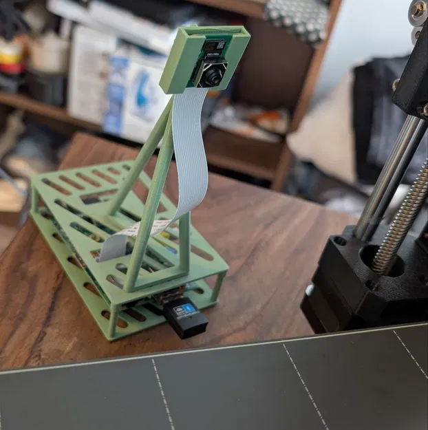 Vỏ Raspberry Pi 1 Model B kèm tripod cho camera - Image 1