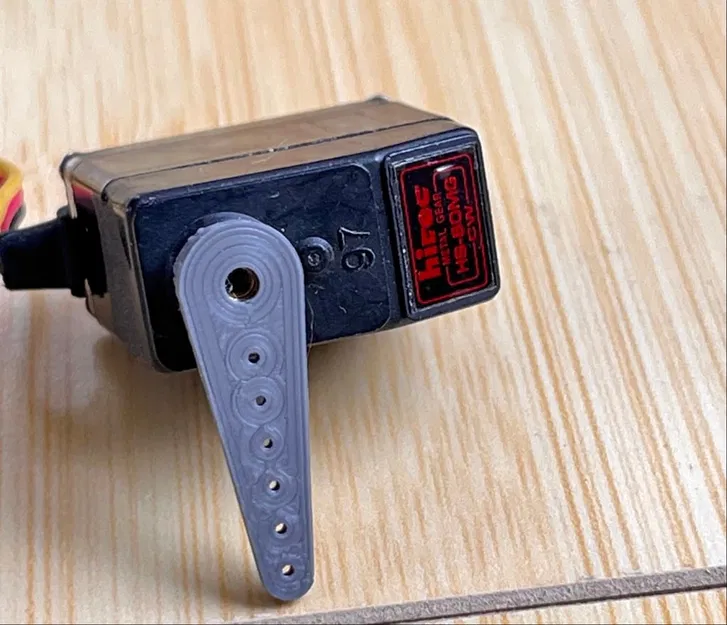 Servo horn Hitec HS-80 với spline 24T - Image 2