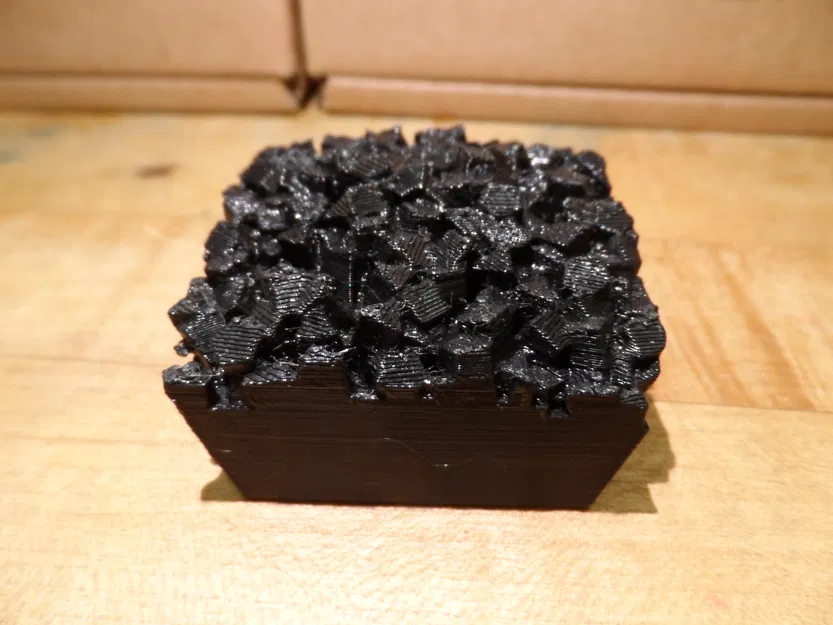 Tải than kiểu Lincoln Log (Remix từ G Scale Coal Pile) - Image 2