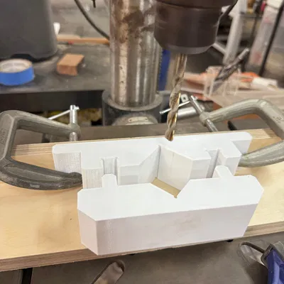 V clamp (kẹp chữ V) cho dowel nhỏ và vật vuông