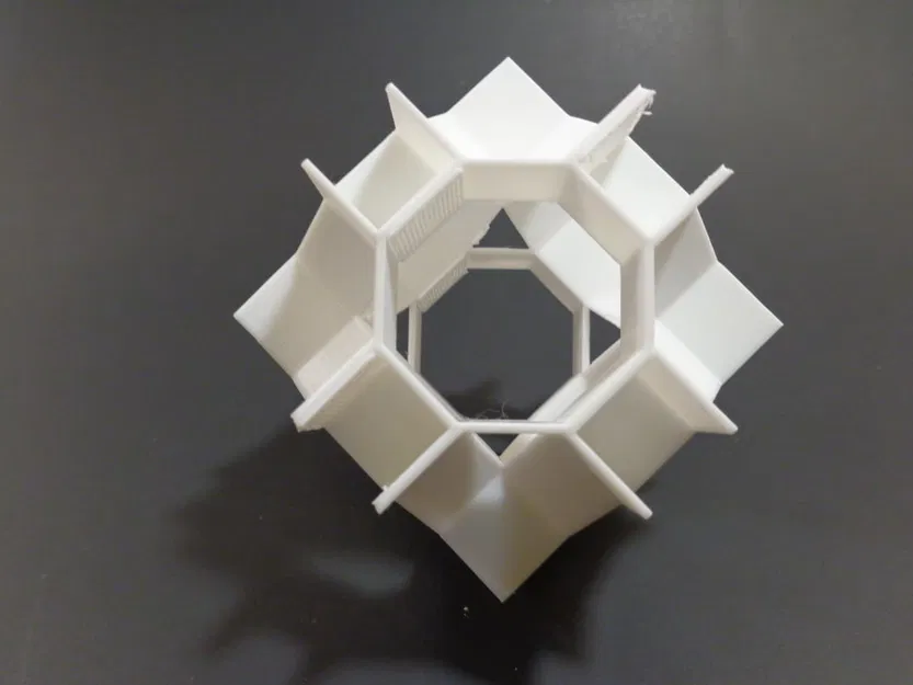 HOLDEN TRUNCATED CUBIC NESTING NOLID 2 - Image 1