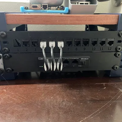 Kệ Nâng Mặt Bàn Kèm Rack (Desk Riser With Rack)