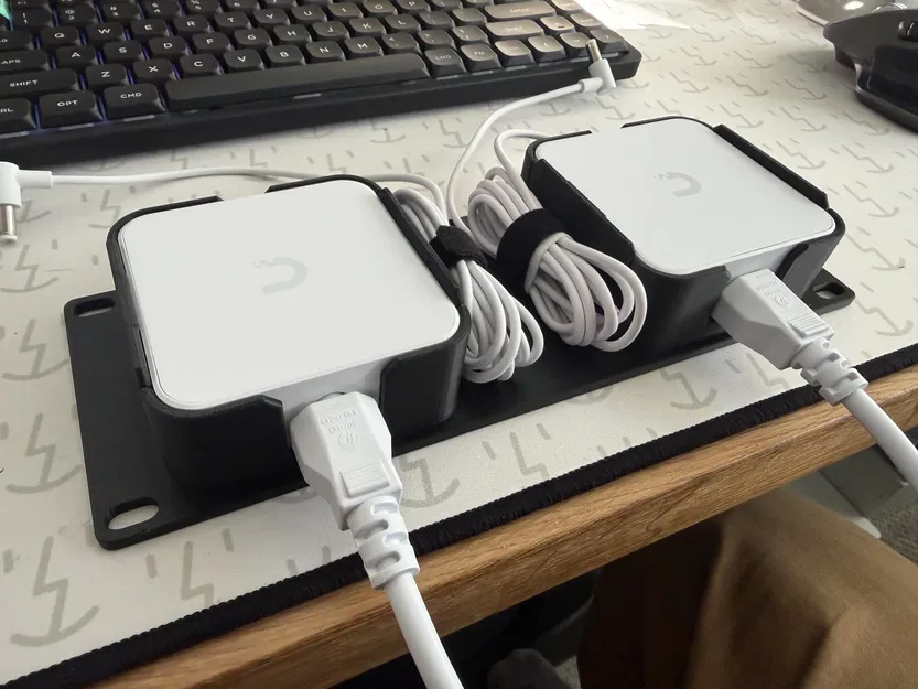 Giá đỡ power brick Unifi cho rack 10 inch kèm plate quản lý cáp - Image 2