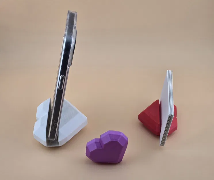 Bộ Trái Tim Low Poly Có Rãnh Đỡ Điện Thoại & Danh Thiếp – Quà Valentine - Image 3