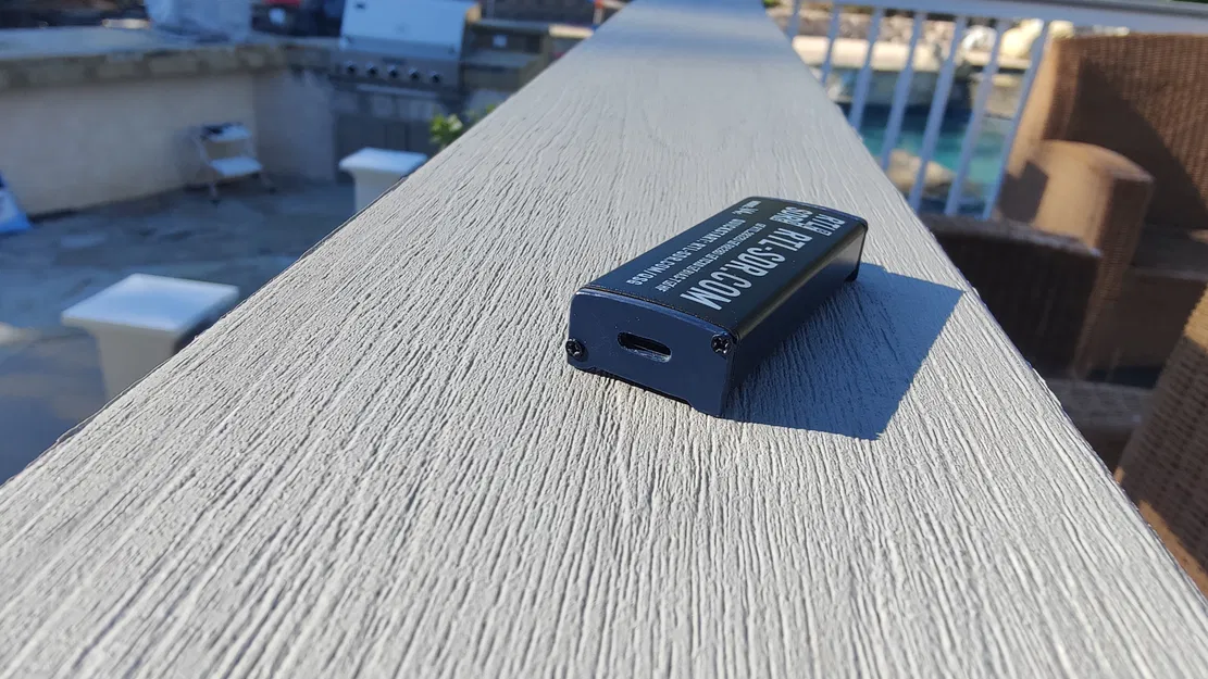 Chân đỡ tối giản RTL-SDR USB-C (Minimalist Feet) - Image 4