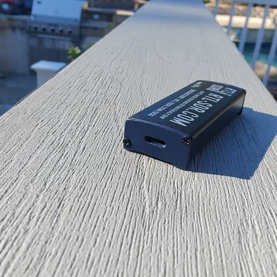 Chân đỡ tối giản RTL-SDR USB-C (Minimalist Feet)