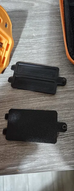 Nắp che pin (Battery cover) - Image 3