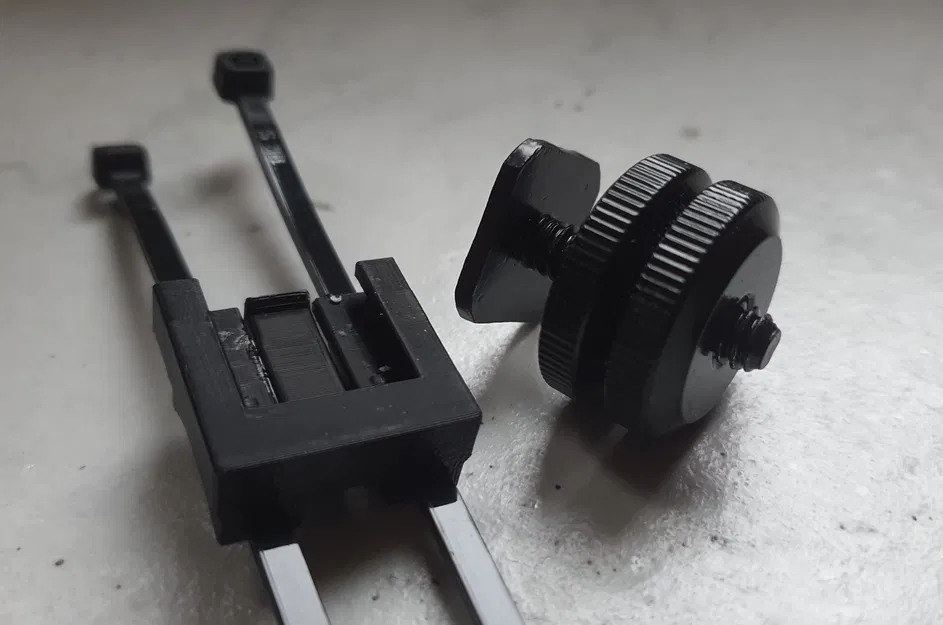 Ngàm Hot Shoe gắn dây rút (cable tie) cho xe đạp/scooter/xe máy - Image 1