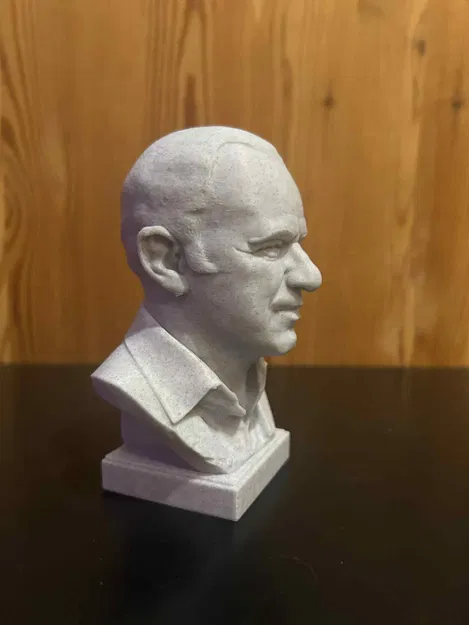 Garry Kimovitch Kasparov (Garik Kimovitch Weinstein) – Bust - Image 3