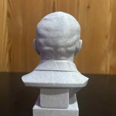 Garry Kimovitch Kasparov (Garik Kimovitch Weinstein) – Bust