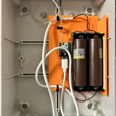 Giá đỡ MeshCore cho XIAO ESP32 và XIAO nRF