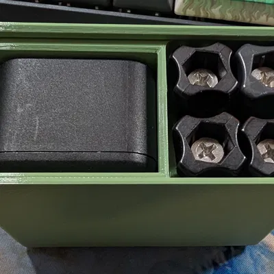 Hộp Gridfinity cho sạc GoPro và ốc vít