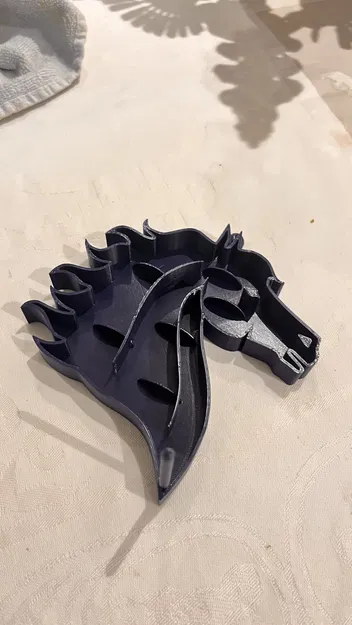 Máng ăn cho chim hình đầu ngựa - Image 1