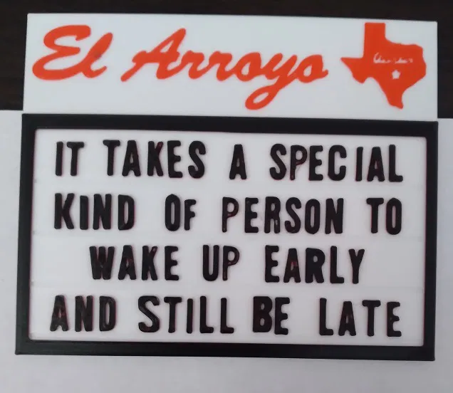 Các bảng sign của nhà hàng El Arroyo - Image 16