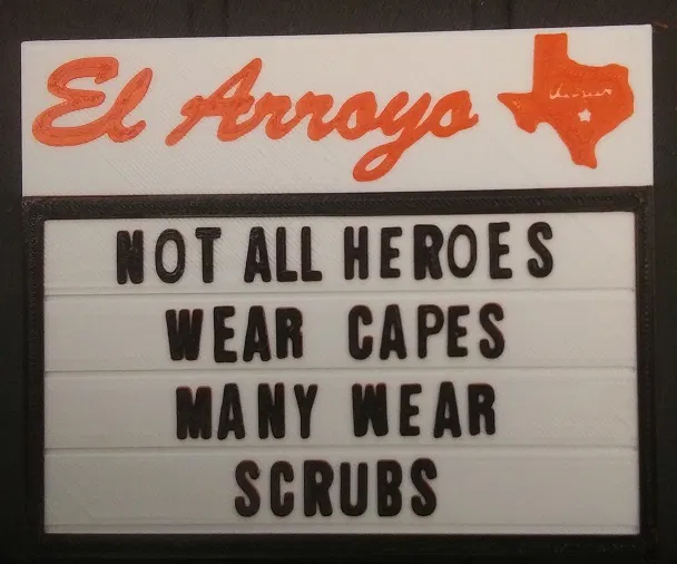 Các bảng sign của nhà hàng El Arroyo - Image 45