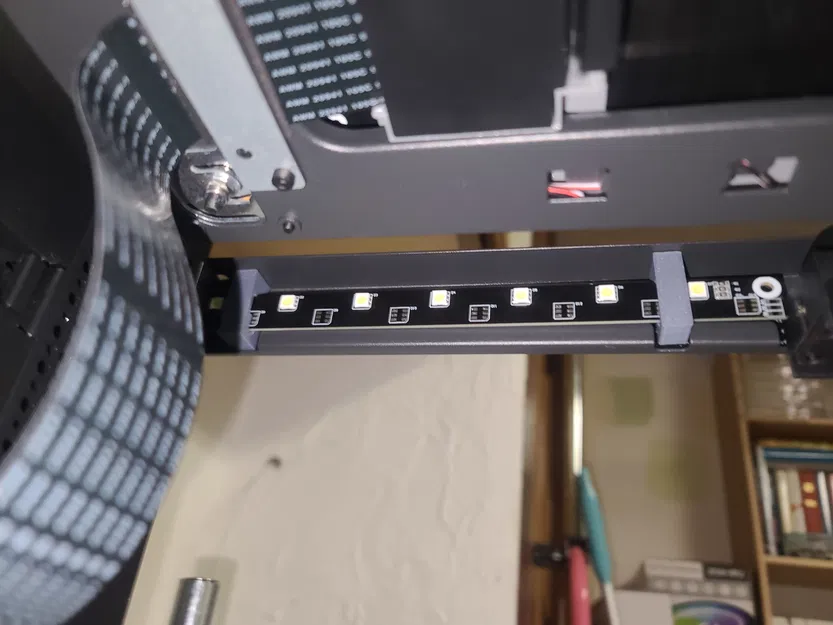 Kẹp giữ LED AD5M cho thanh LED Bar Amazon (dùng nam châm) - Image 1