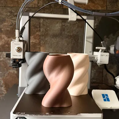 Bộ sưu tập bình Twisted Organic (Double / Triple / Quad)