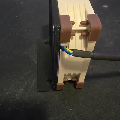 Giá đỡ quạt chassis Chieftec UNC-210T-B-U3-OP (UNC-210T-B-U3-OP) – 80mm