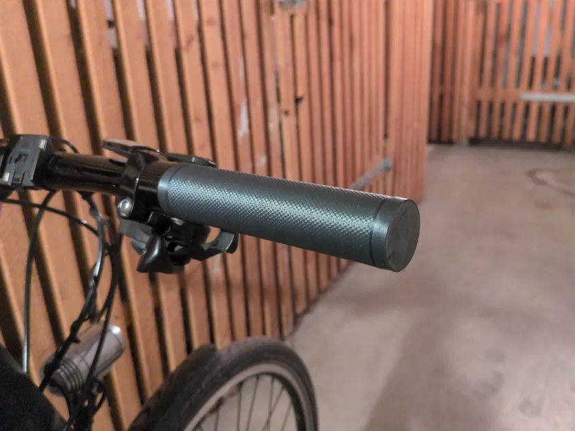 Tay nắm xe đạp TPU dạng tham số (OpenSCAD) - Image 1