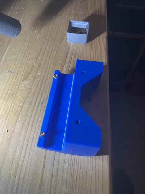 Giá treo lắp dưới bàn cho máy hút bụi Worx WX031.9 - Image 3