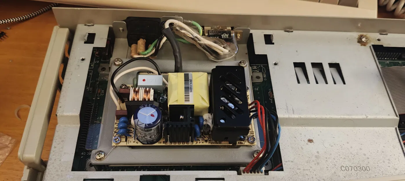 Khung gắn nguồn Mean Well RPD-60 cho Atari ST (520/1040) - Image 1