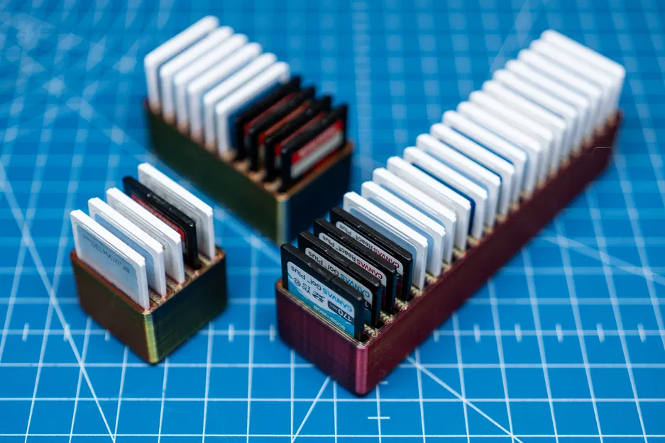 Kệ đứng để bàn sắp xếp thẻ SD cho 5/10/20 thẻ - Image 1