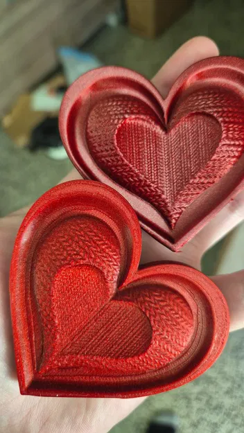 Trái tim của những trái tim đan len (Heart of Knitted Hearts) - Image 2