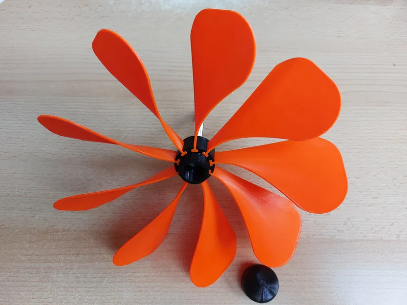 Weather Vane 2 (Cánh gió đứng) - Image 4